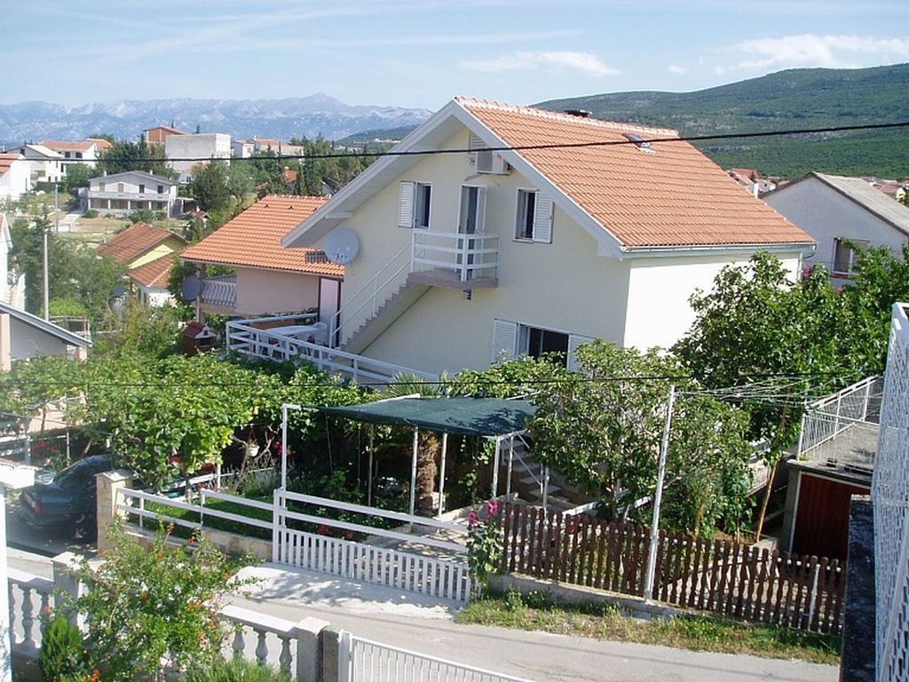 Kiwi Apartments 고르니 카린 외부 사진