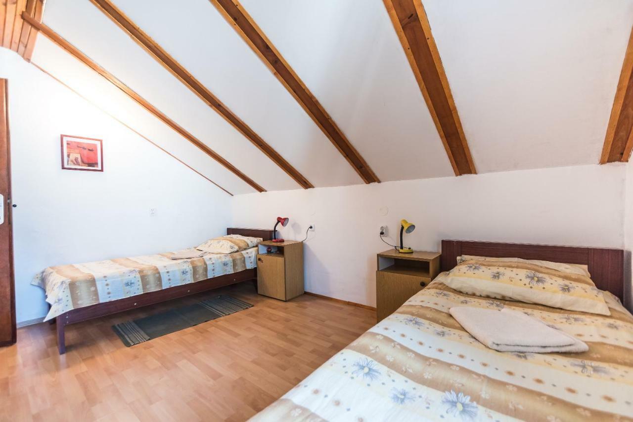 Kiwi Apartments 고르니 카린 외부 사진